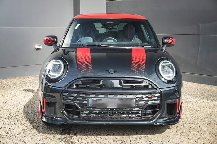 2025 MINI Cooper JCW Favoured