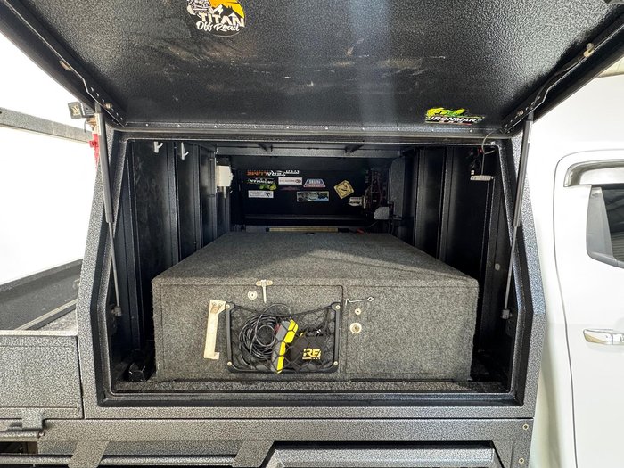 2021 Isuzu D-MAX LS-U