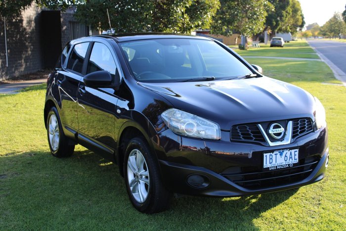 2013 Nissan Dualis ST