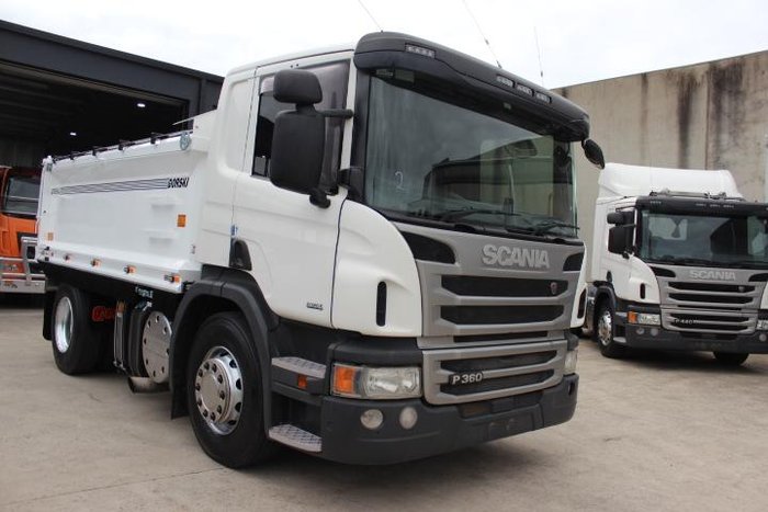 2017 Scania P Series P360 WHITE