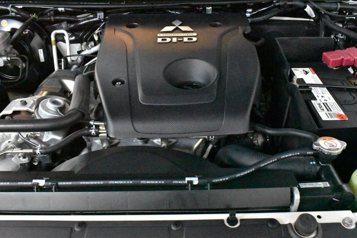 2018 Mitsubishi Pajero Sport GLS