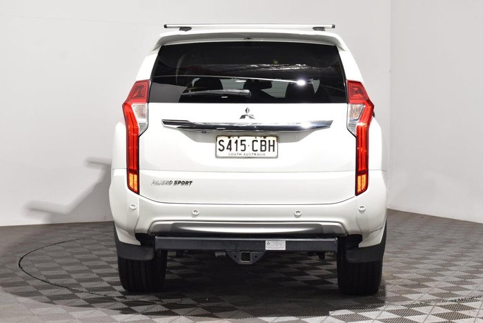 2018 Mitsubishi Pajero Sport GLS