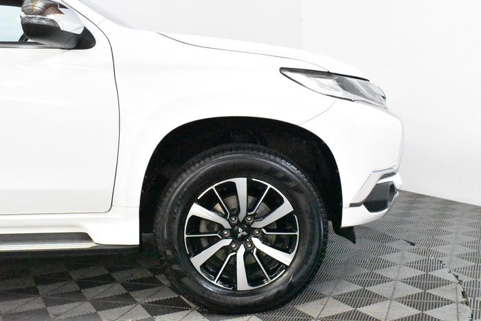 2018 Mitsubishi Pajero Sport GLS