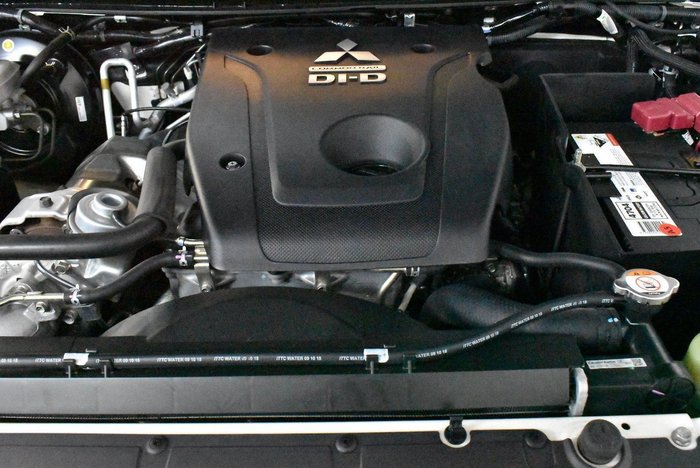 2018 Mitsubishi Pajero Sport GLS