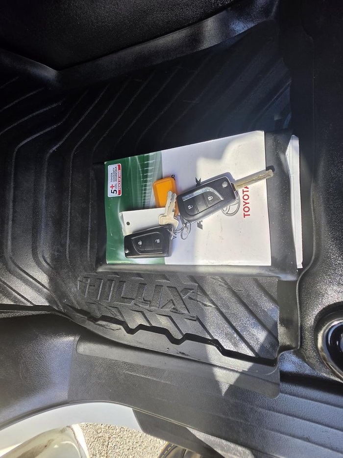 2019 Toyota Hilux SR GUN126R 4X4 Dual Range White