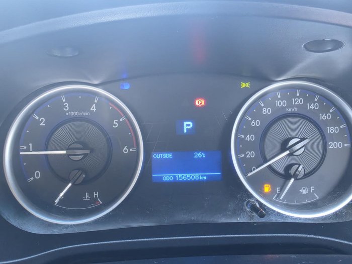 2019 Toyota Hilux SR