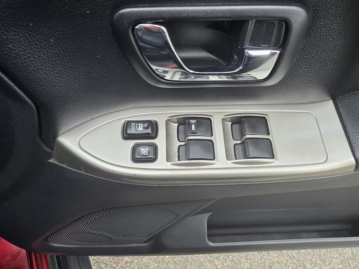 2017 Mitsubishi Pajero GLS