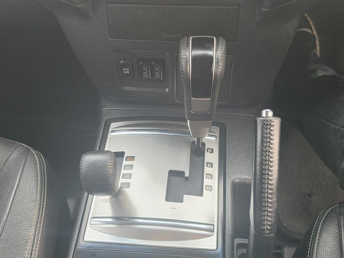 2017 Mitsubishi Pajero GLS NX MY18 4X4 Dual Range Terra Rossa