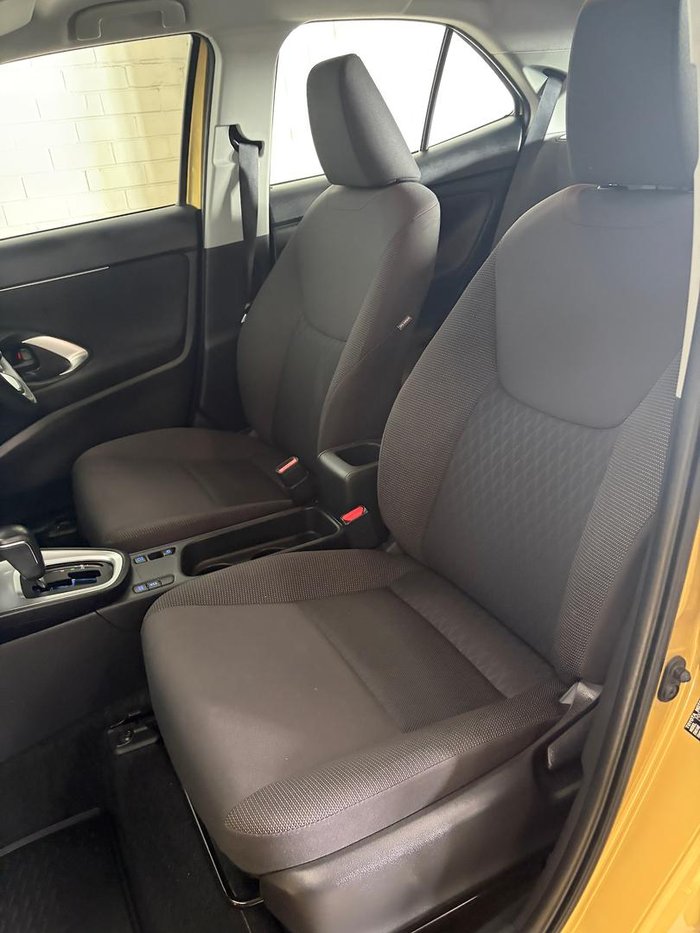 2023 Toyota Yaris Cross GX MXPB10R Tuscan Gold