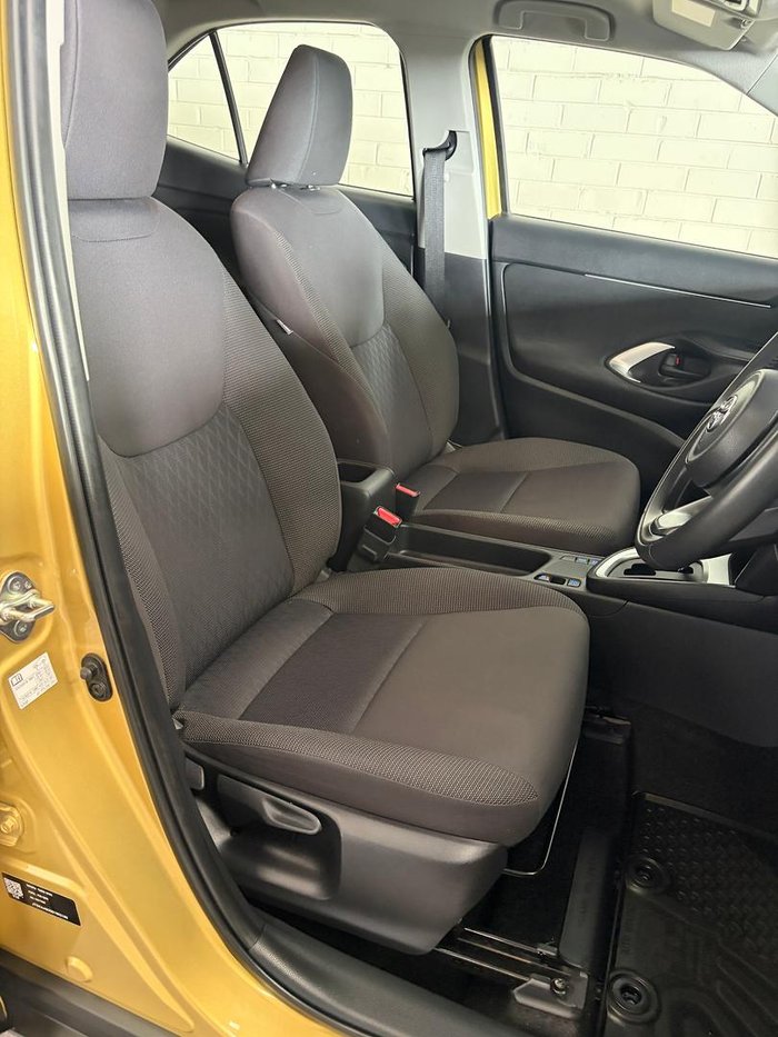 2023 Toyota Yaris Cross GX MXPB10R Tuscan Gold