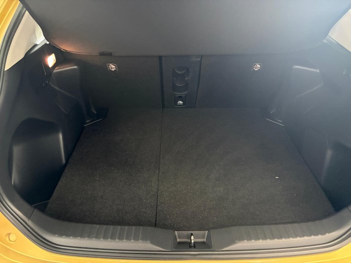 2023 Toyota Yaris Cross GX MXPB10R Tuscan Gold