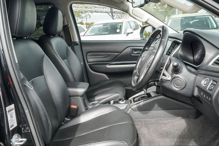 2023 Mitsubishi Triton Xtreme