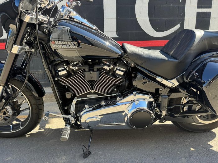 2022 Harley-Davidson Sport Glide 107 (FLSB) Softail Black
