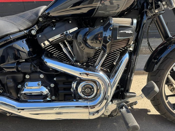 2022 Harley-Davidson Sport Glide 107 (FLSB) Softail Black