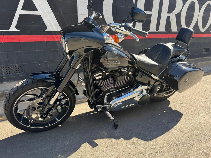 2022 Harley-Davidson Sport Glide 107 (FLSB) Softail Black