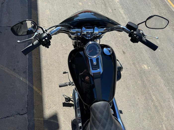 2022 Harley-Davidson Sport Glide 107 (FLSB) Softail Black