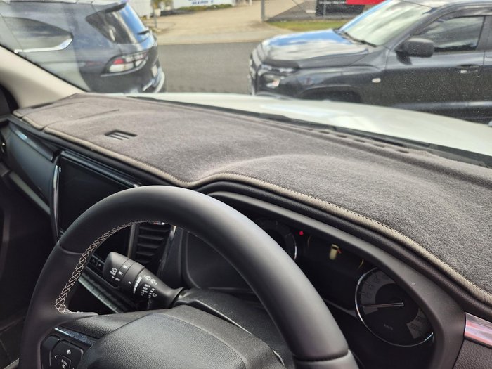 2022 Isuzu MU-X LS-U