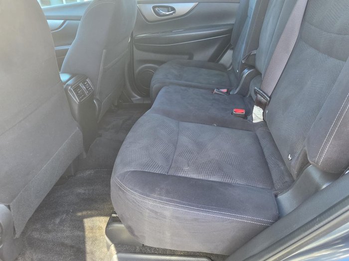 2016 Nissan X-TRAIL ST