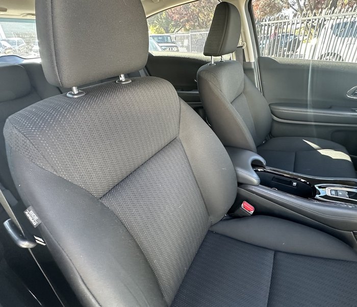 2016 Honda HR-V VTi-S