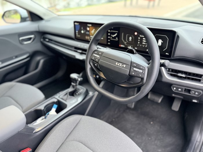 2025 Kia K4 Sport