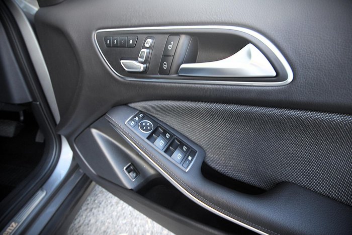 2019 Mercedes-Benz GLA-Class GLA180 Urban Edition X156 Mountain Grey