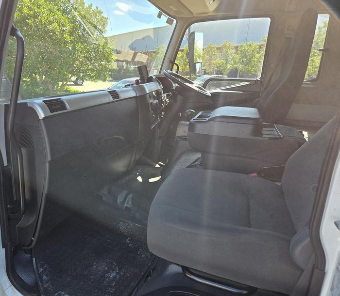 2021 Fuso Fighter WHITE