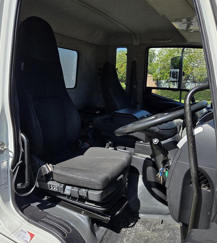 2021 Fuso Fighter WHITE