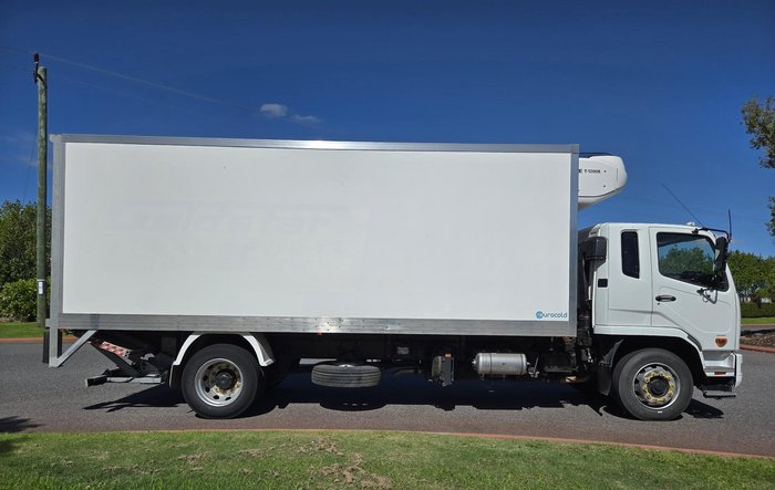 2021 Fuso Fighter WHITE