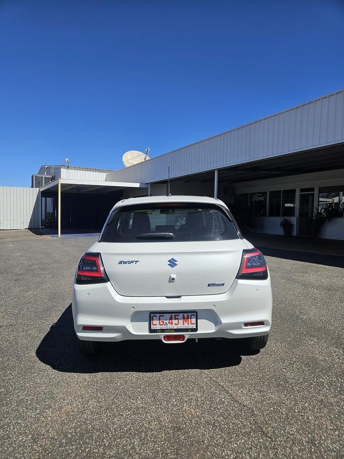 2025 Suzuki Swift Hybrid UZ Pure White