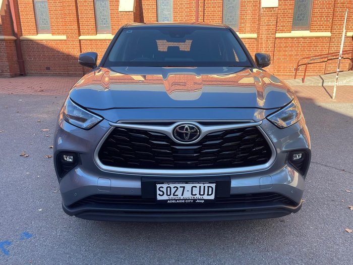 2022 Toyota Kluger GX