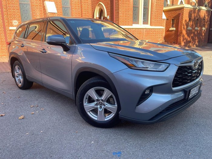 2022 Toyota Kluger GX