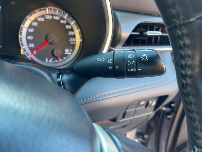 2022 Toyota Kluger GX
