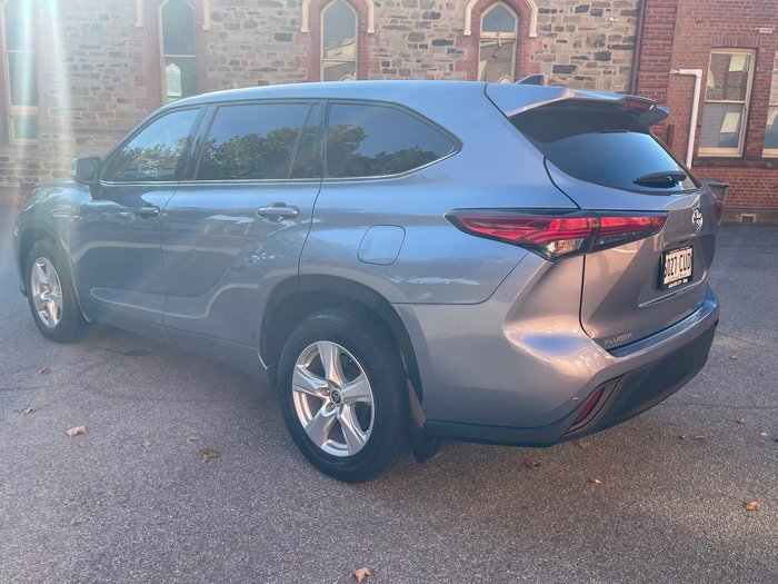 2022 Toyota Kluger GX
