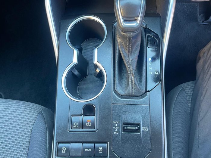 2022 Toyota Kluger GX