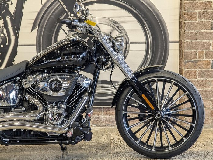 2025 Harley-Davidson Breakout 117 (FXBR) Softail Black