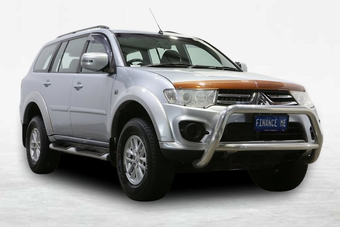 2015 Mitsubishi Challenger