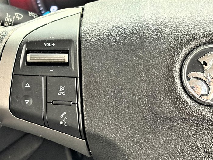 2019 Holden Colorado LS RG MY20 4X4 Dual Range Summit White