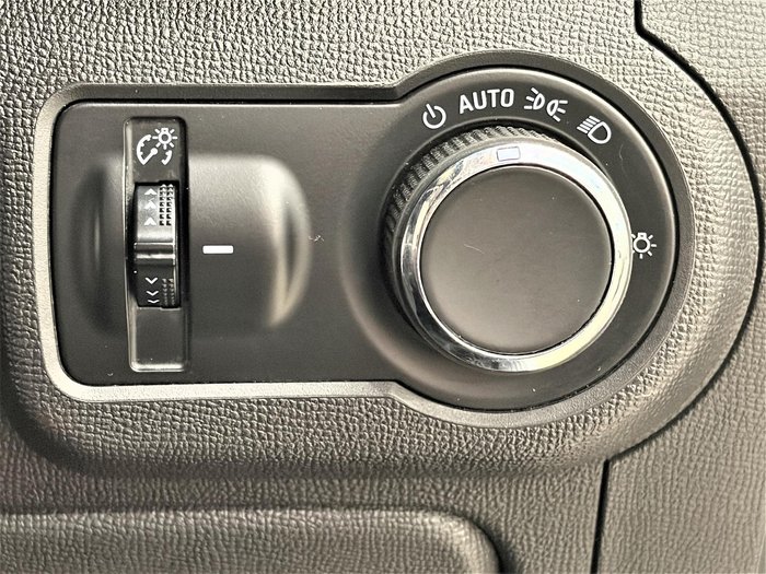 2019 Holden Colorado LS RG MY20 4X4 Dual Range Summit White