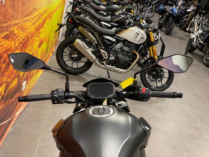 2021 Kawasaki Z900 (ZR900F) Z Grey