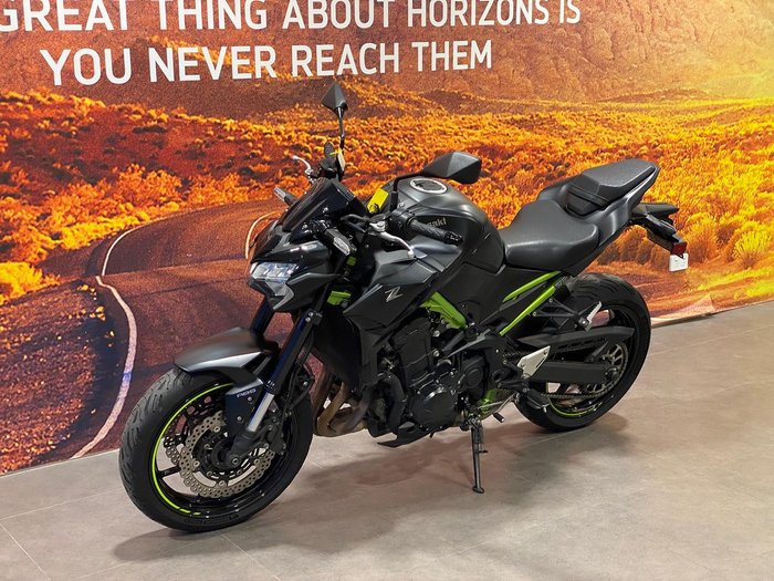2021 Kawasaki Z900 (ZR900F) Z Grey