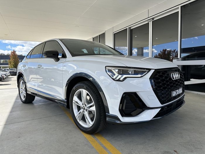 2022 Audi Q3 35 TFSI S line