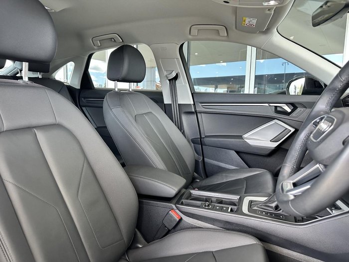 2022 Audi Q3 35 TFSI S line