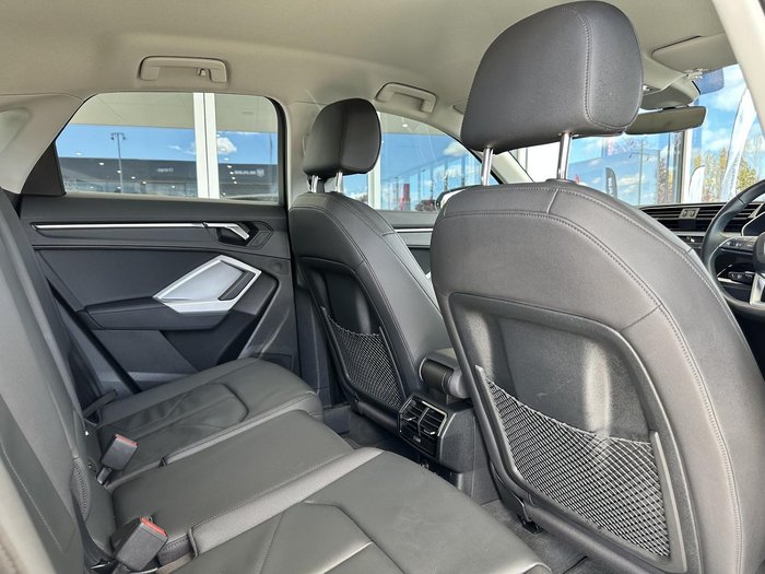 2022 Audi Q3 35 TFSI S line