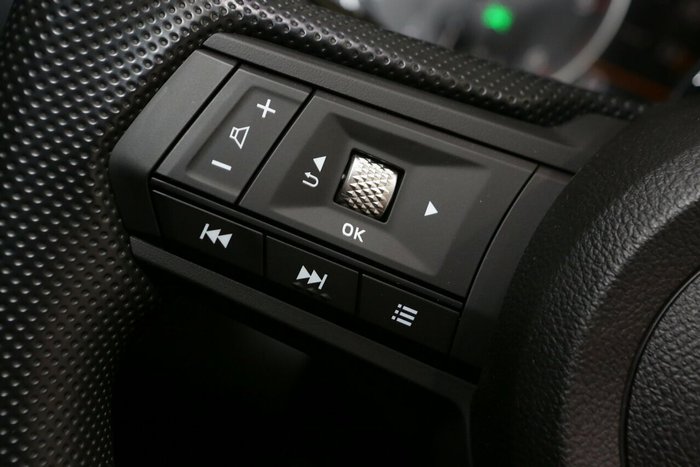 2025 Mitsubishi Triton GLX+