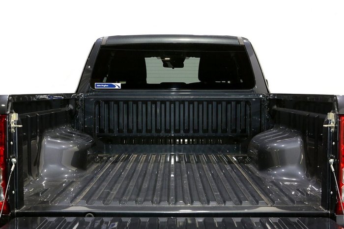 2025 Mitsubishi Triton GLX+