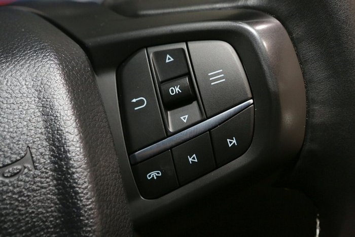 2024 Ford Everest Platinum