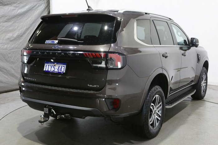 2024 Ford Everest Platinum