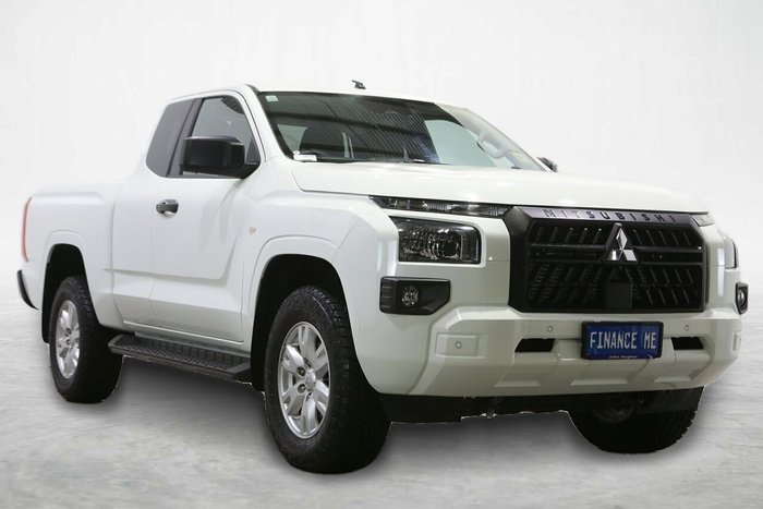 2025 Mitsubishi Triton GLX+