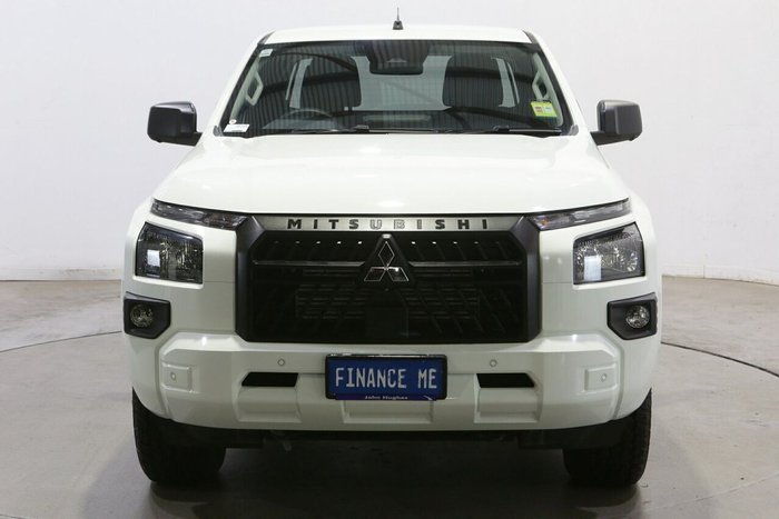 2025 Mitsubishi Triton GLX+