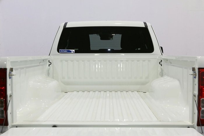 2025 Mitsubishi Triton GLX+